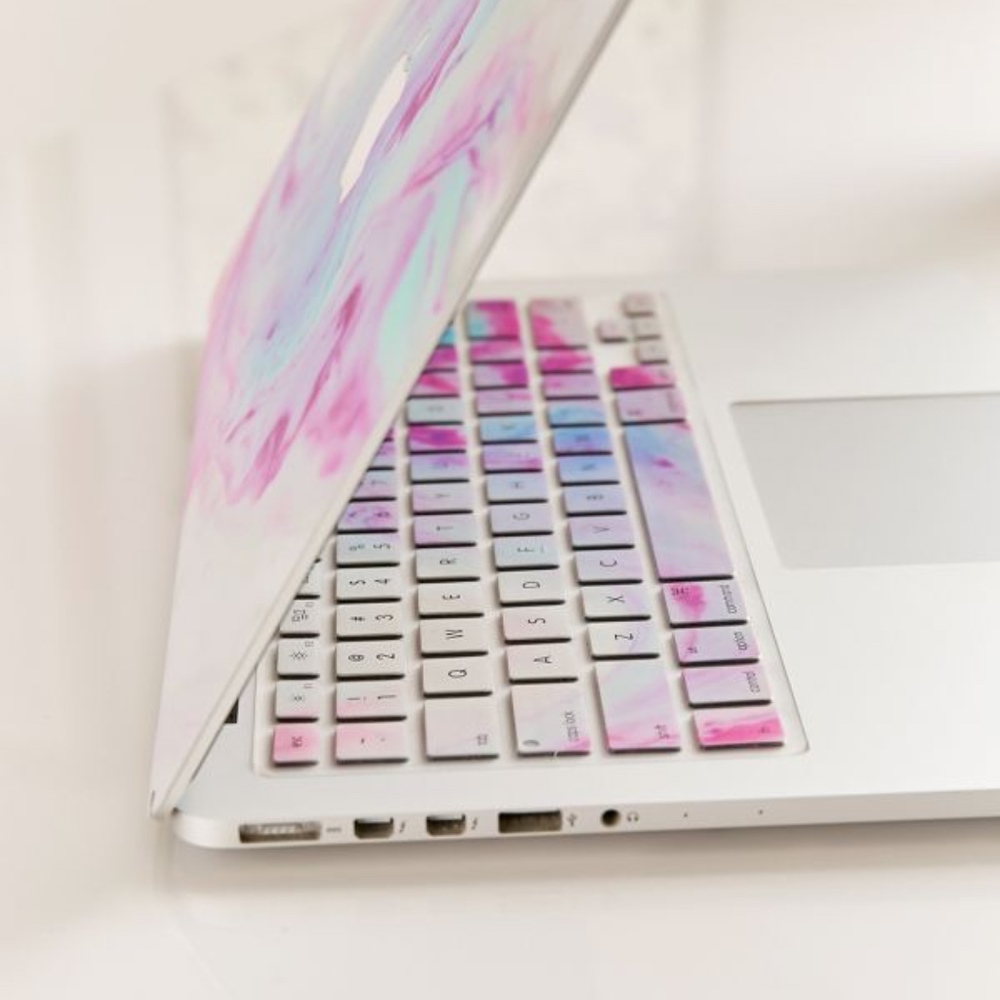 UO Unicorn Magic Keyboard Cover